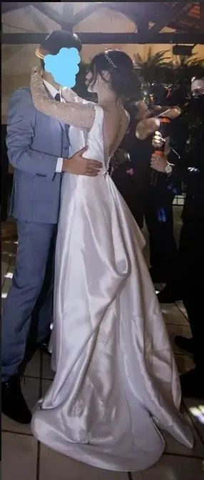 Vestido De Noiva Minimalista - Black Tie - Foto 4