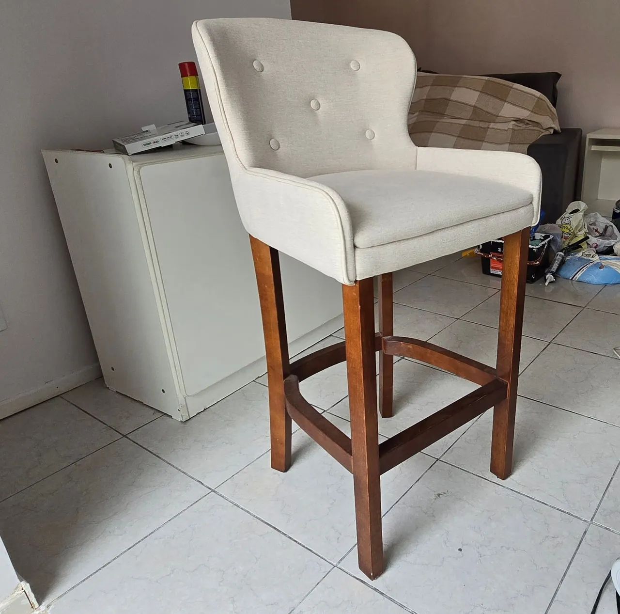 Banqueta  maciça  tipo Cadeira - Foto 5