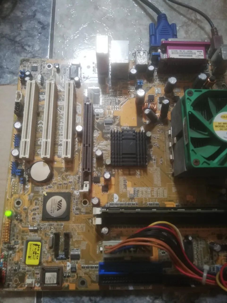 Placa mãe Asus c/ processador e memória - Foto 3