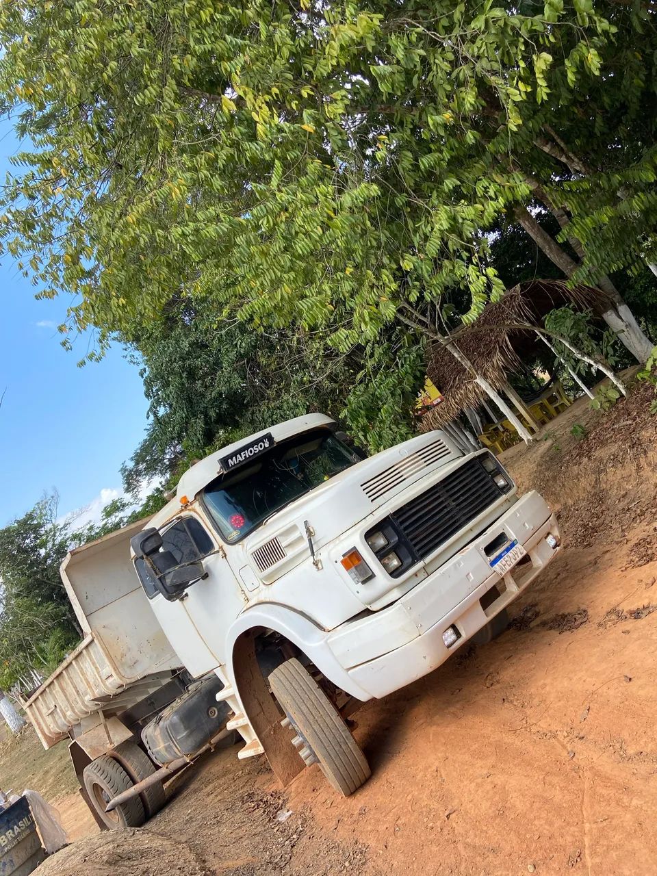 Caminhão trabalhando em ótimo estado  - Foto 3