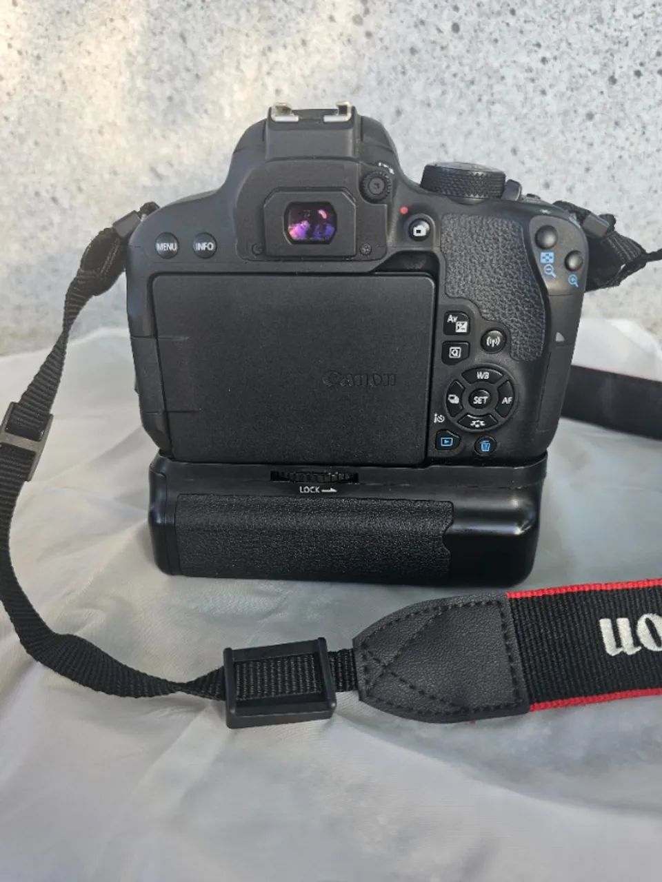 Canon EOS Rebel T7i - Excelente estado! - Foto 5