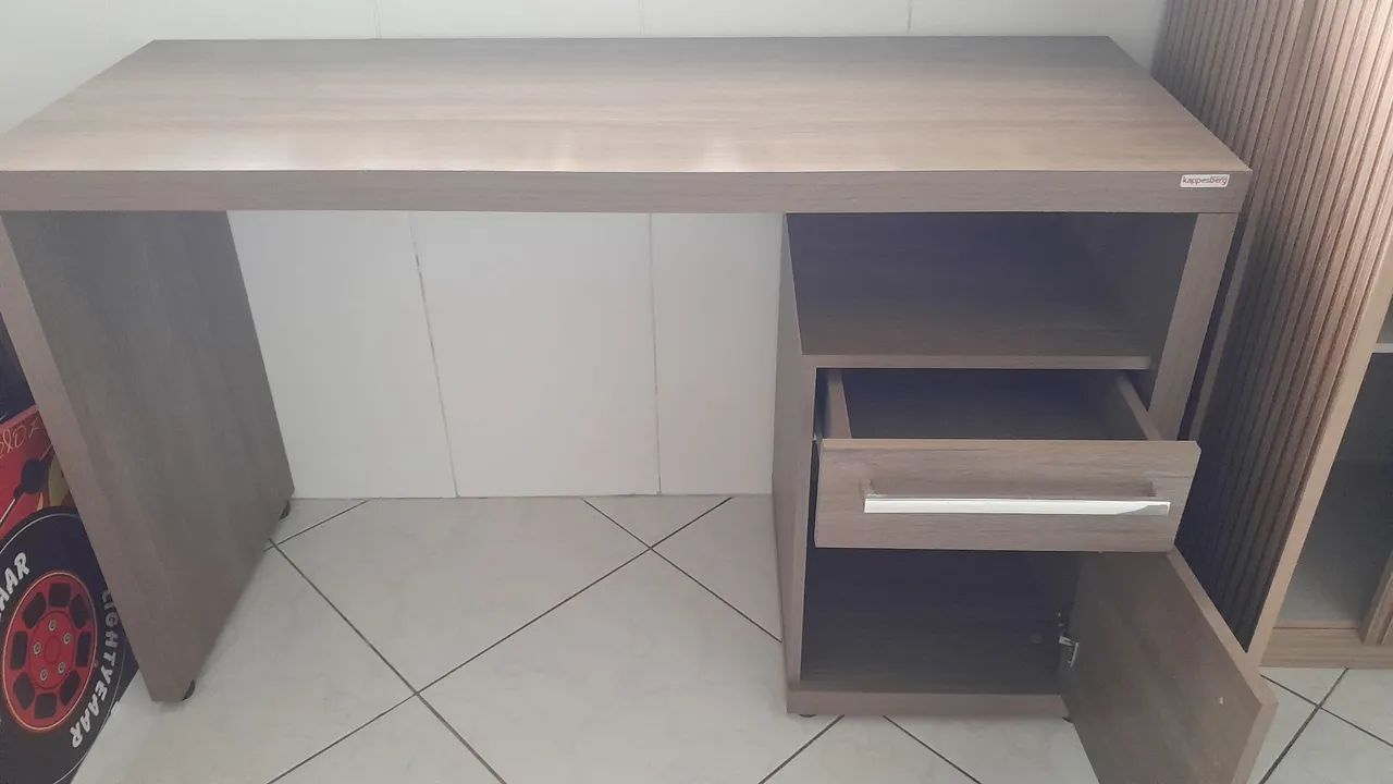 Escrivaninha  - Foto 4