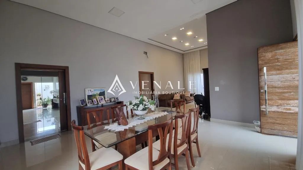 Casa à venda em Maringá, Jardim Paraíso, com 3 quartos, com 238 m² - Foto 4