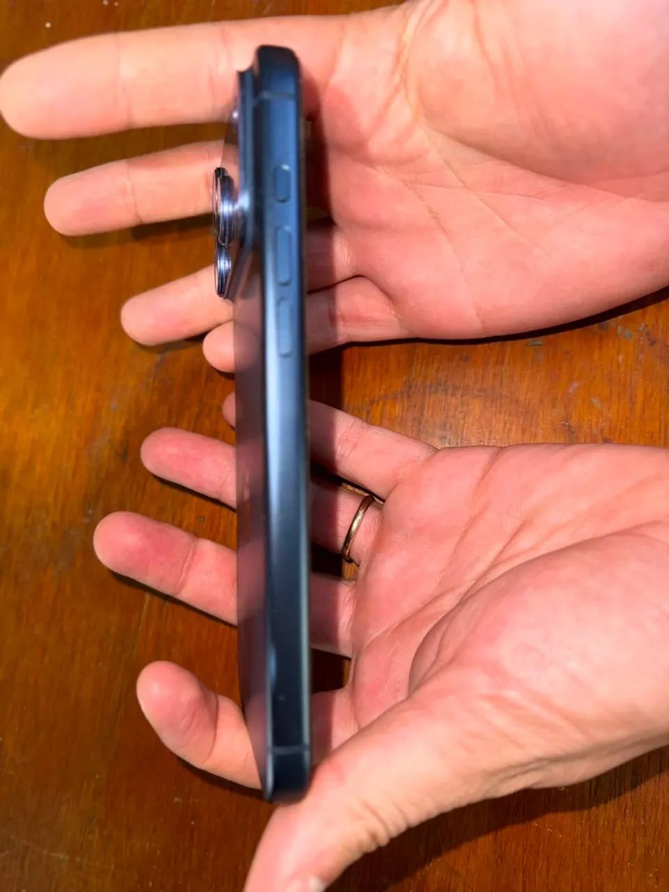 SEGUE MODELO;  IPHONE 17 PRO/MAX - 256 GB COR: AZUL INTENSO - Foto 4