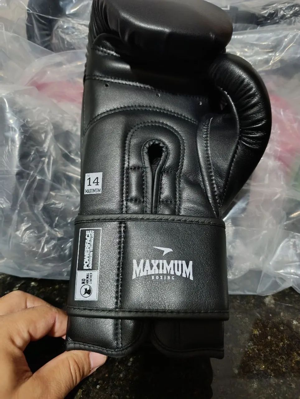 Luva de Boxe e Muay Thai Maximum 14 OZ  - Foto 4