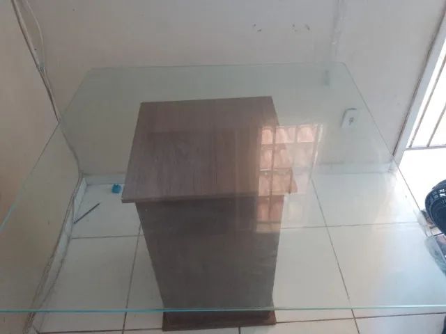 Mesa com tampo de vidro - Foto 3