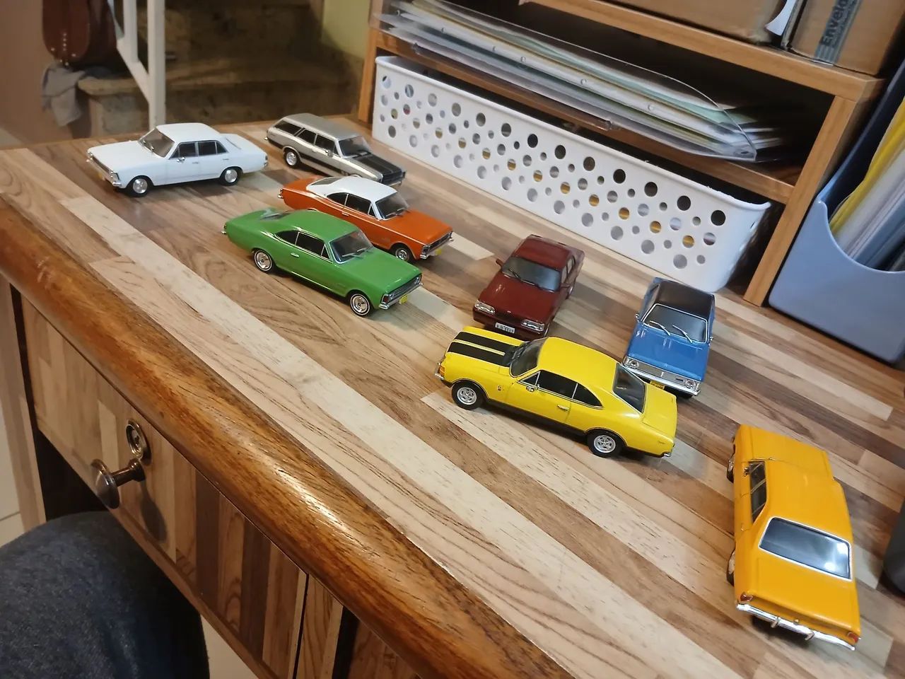 Coleção de opalas 1:43, 8 modelos diferentes assim como aparecem mas fotos, e sem cx origi