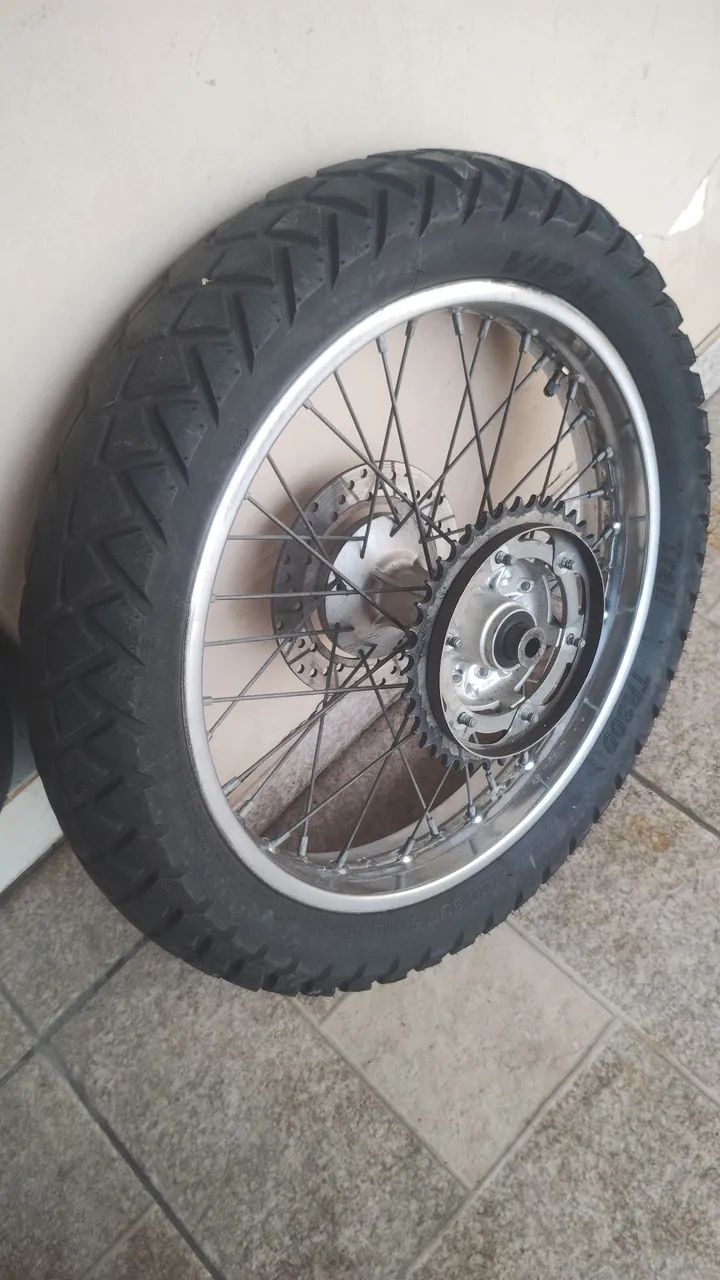 roda Lander tenere - Foto 2