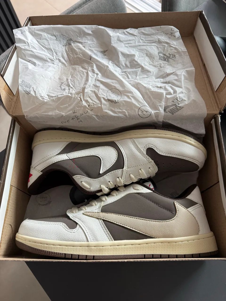 tênis nike air jordan 1 low travis scott 40 - Foto 5