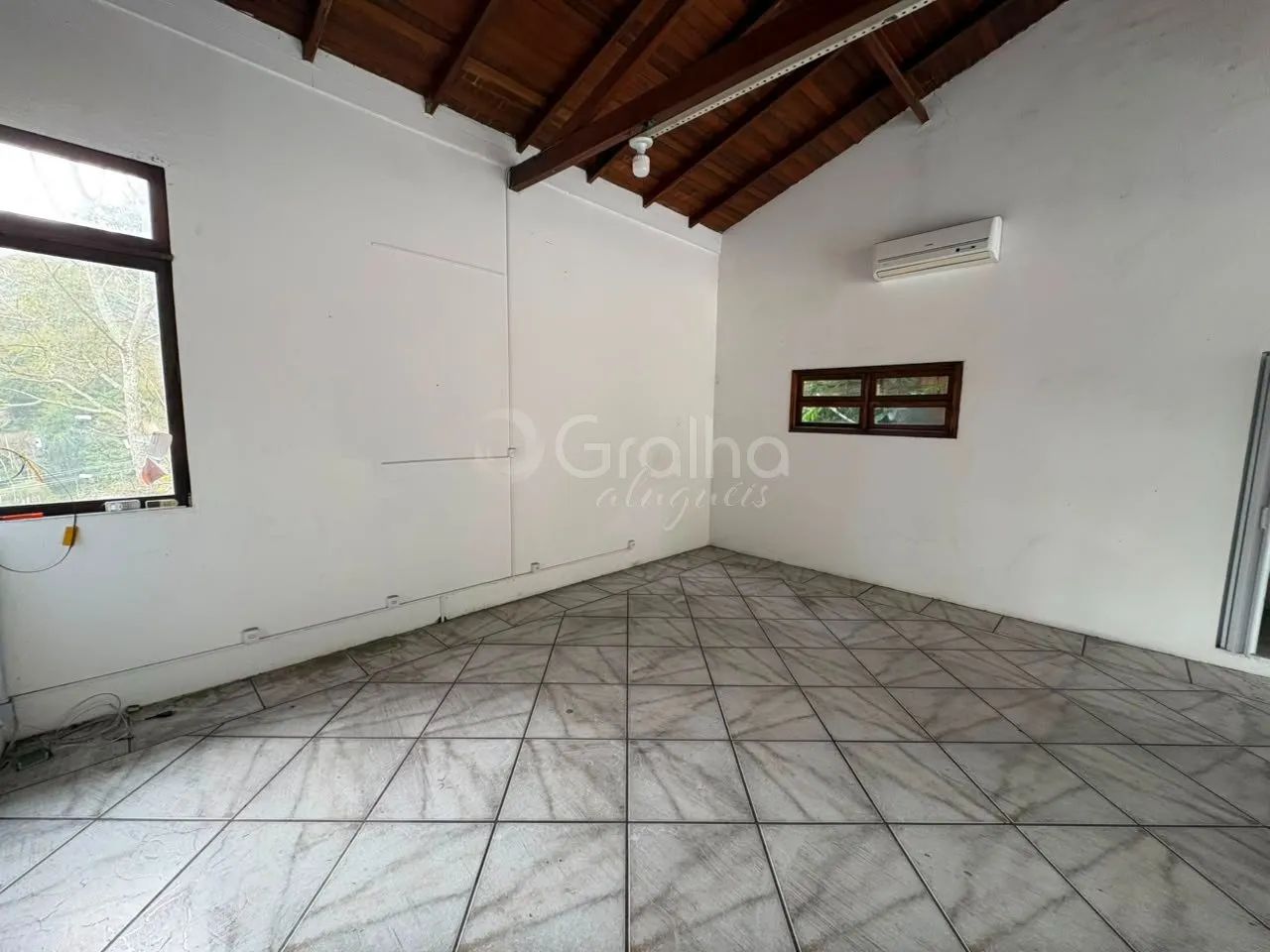 Comercial com alta visibilidade na SC 401 - Foto 4