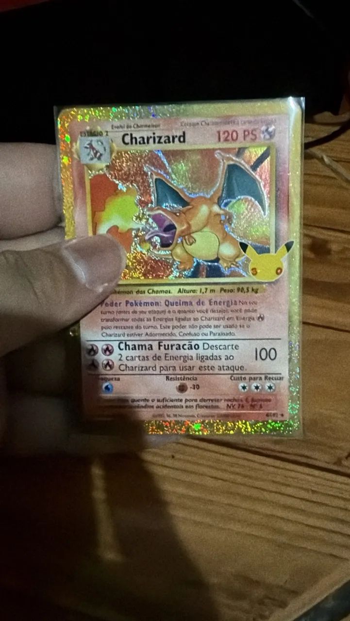 CARD CHARIZARD POKÉMON 30 ANOS