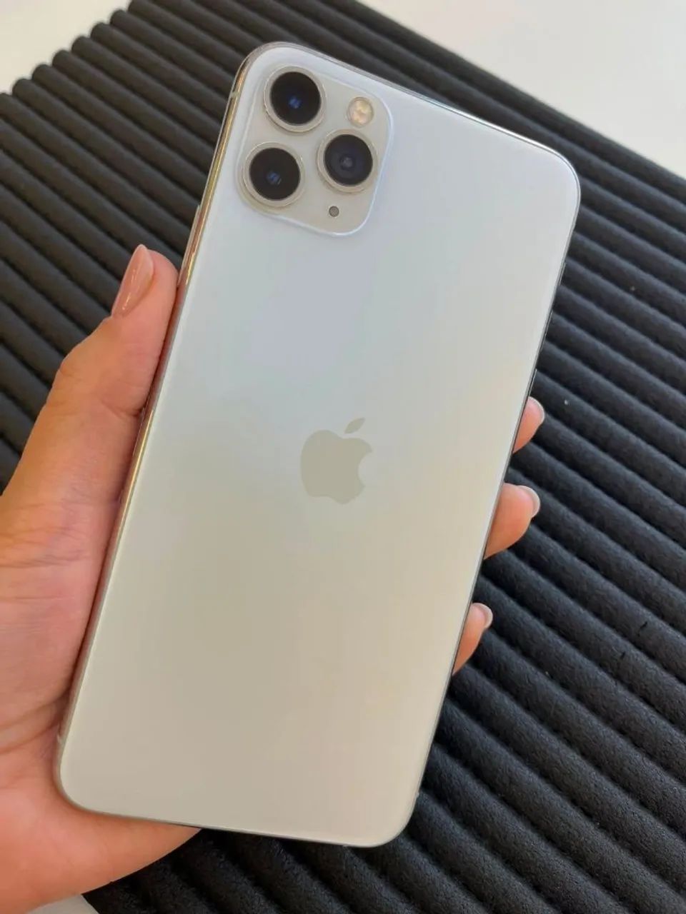 Iphone 11 Pro Max 256gb (Leia a descrição) - Celulares e
