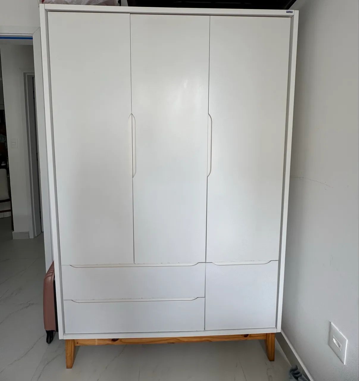 Guarda roupa infantil 