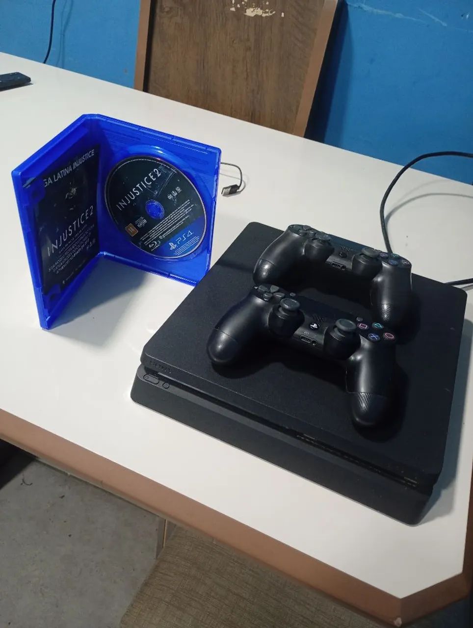 PS4  2 controles - Foto 4