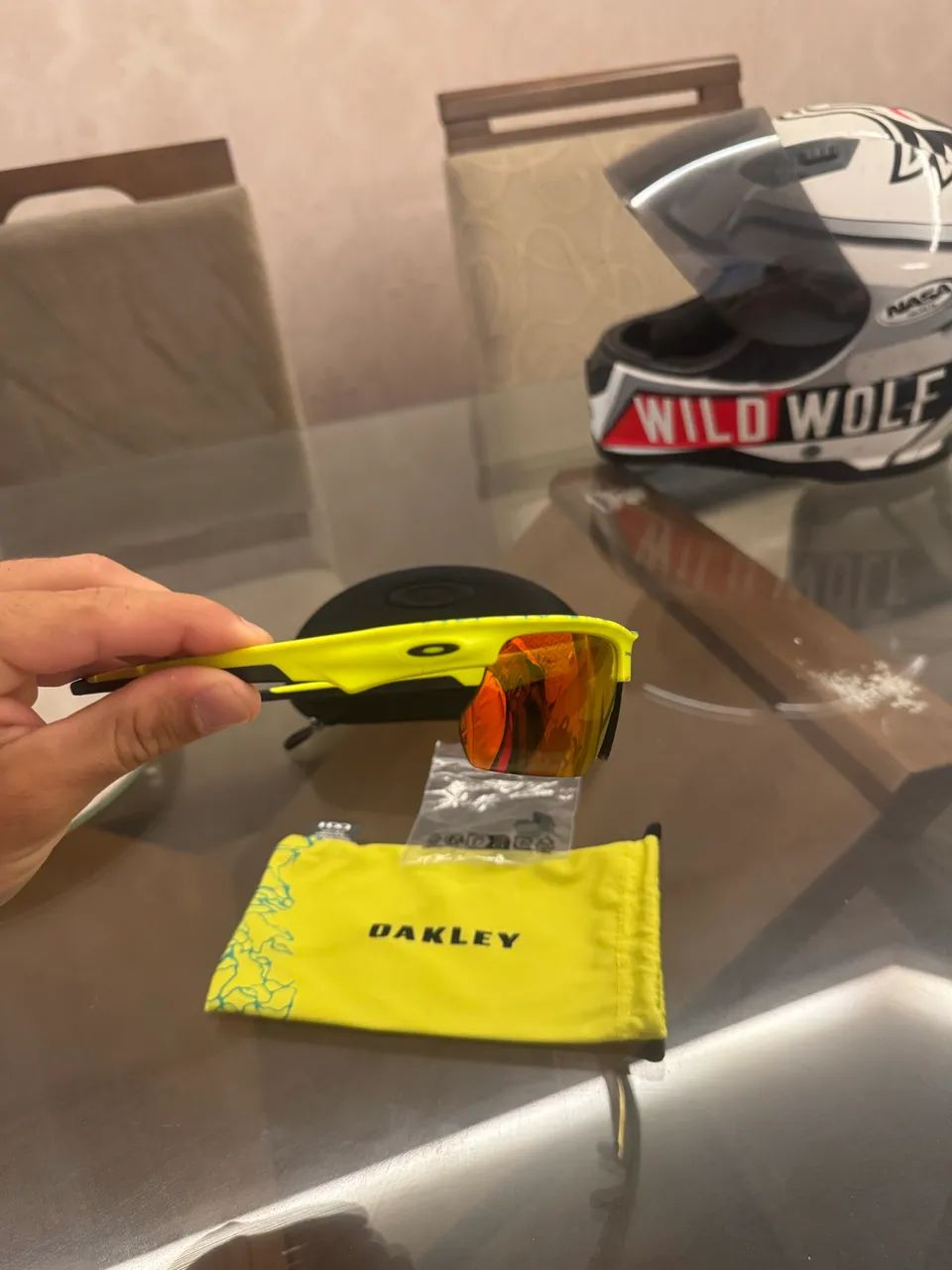 ÓCULOS OAKLEY 