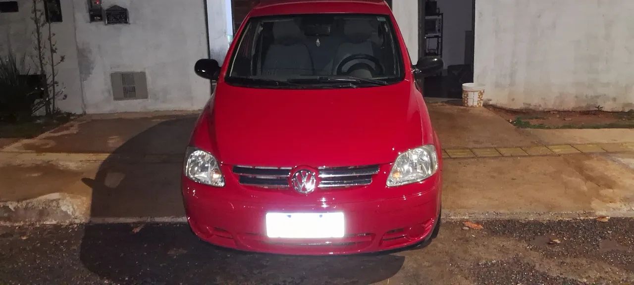 Volkswagen Fox Plus 1.6mi/ 1.6mi Total Flex 8V 4P 2005
