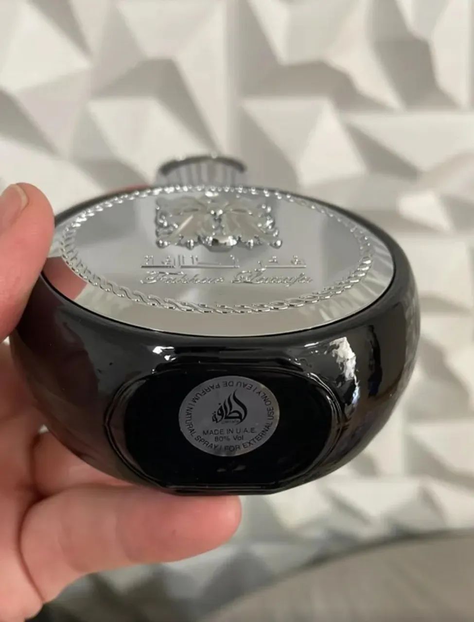 Perfume Lattafa Fakhar Black - 100ml - Foto 5
