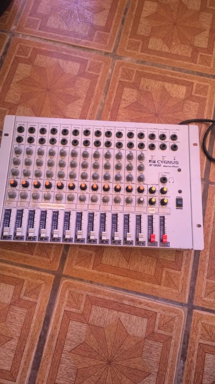 Mesa de som Cygnus 