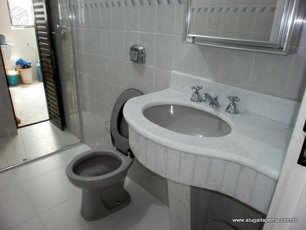 Apartamento Meia Praia 4 quartos com ar frente para praia - Foto 2