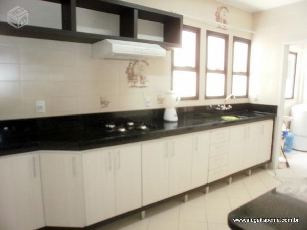 Apartamento Meia Praia 4 quartos com ar frente para praia - Foto 18