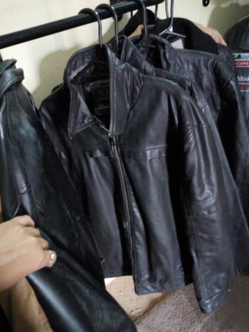 jaqueta de couro usada brecho