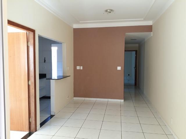(R$290.000) Casa Seminova c/ Garagem p/ 02 Carros e Área Gourmet - Bairro Morada do Vale - Foto 4