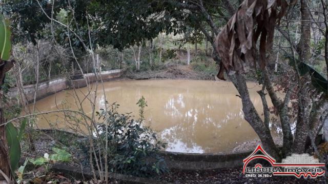 Chácara veraneio iraja 1.540 m² jacareí sp 2 casas