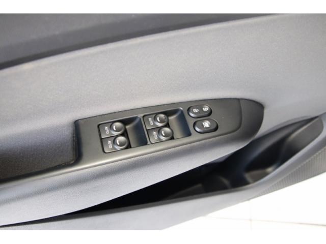 HYUNDAI HB20S 1.6 COMFORT PLUS 16V 2017 - Foto 9