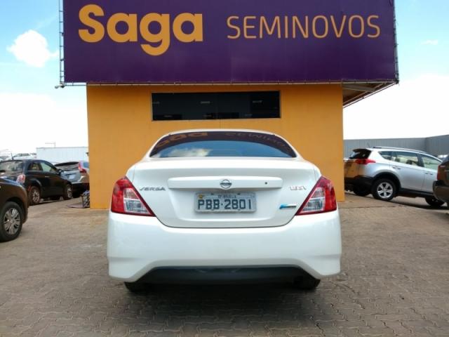 NISSAN VERSA 1.6 16V FLEXSTART SV 4P 2017 - Foto 8
