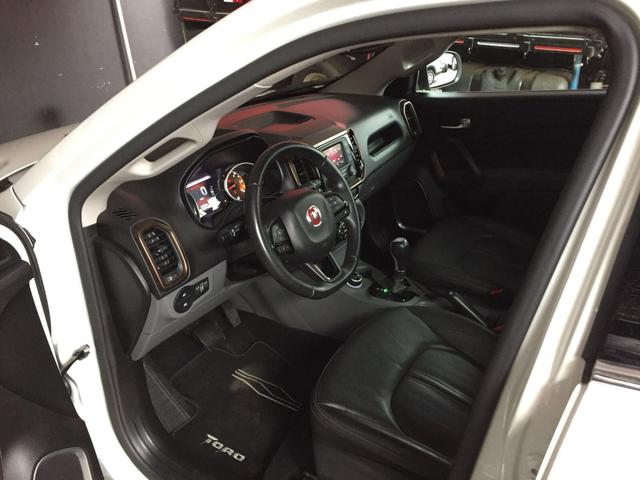 FIAT/TORO VOLCANO A/T 4X4 Diesel 2016/2017 - Foto 9