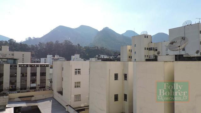 Apartamento novo no Centro com 3 quartos, varanda, 2 vagas de garagem - Foto 15