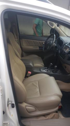 Hilux SW4 SRV D4-D tb 4x4 13/13 - Foto 16