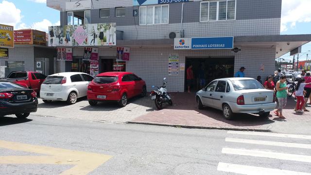 Loja em pinhais, av irai 1152 - Foto 2