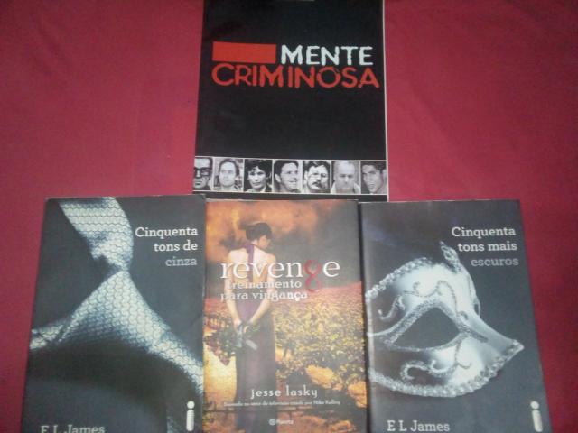 Combo de livros