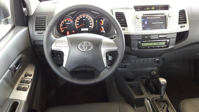 TOYOTA HILUX 2011/2012 SRV 3.0 4X4 DIESEL AUTOMÁTICO. ligar neste ** JEAN - Foto 11