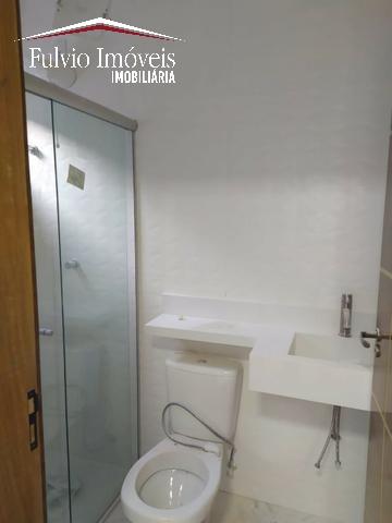 Casa exuberante de Alto Padrão com 02 suítes, 01 closet e churrasqueira - Foto 4
