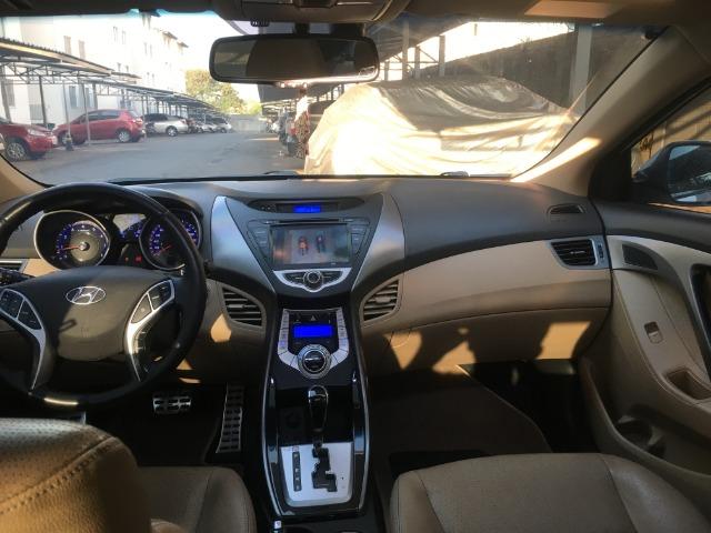 Hyundai Elantra Branco Gls 2012 Teto Interior Caramelo Multimidia Versao Mais Completa