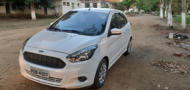 Vendo esse carro ano 2015 nada pra faze só anda - Foto 4