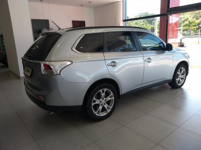 MITSUBISHI OUTLANDER 3.0 GT 4X4 V6 24V 2014 - Foto 4
