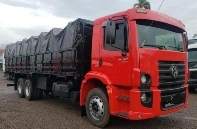 VOLKSWAGEN 24-280 6X2 2014