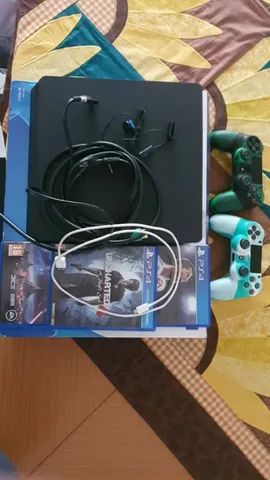 Playstation 4 Slim com 3 jogos grátis - Videogames - Menino Jesus