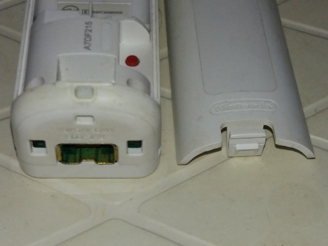 Controle Wii Remote + Nunchuck Original para aproveitar carcaça e peças 