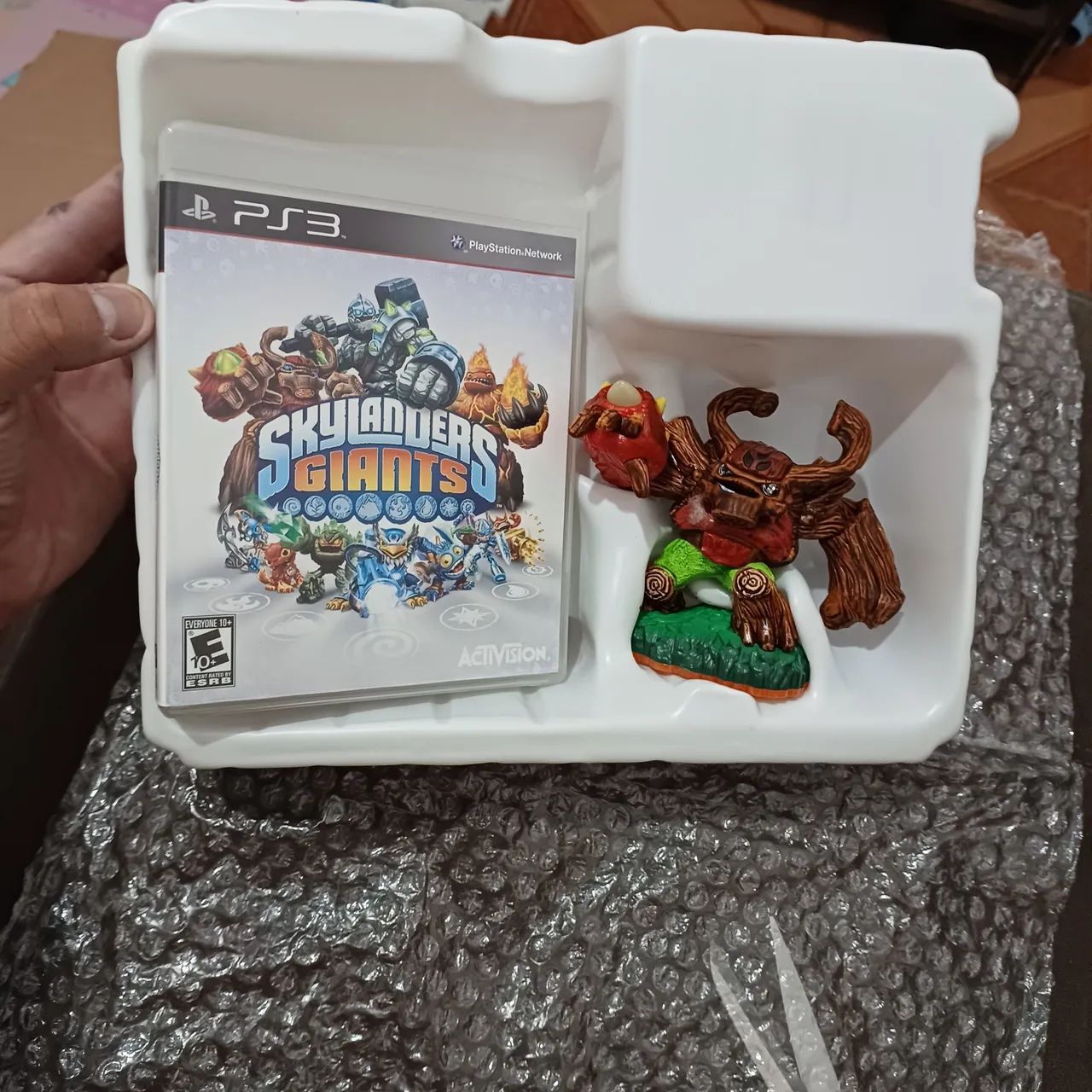 Jogo Skylanders Giants para ps3 e boneco Tree Rex Gigante  - Foto 4