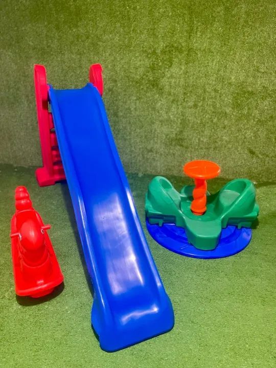 Escorregador + gangorra + Gira gira - Foto 2