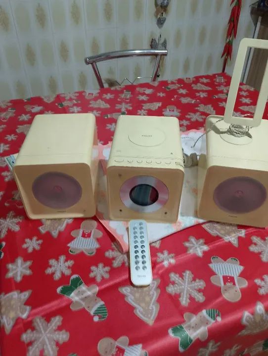 Aparelho de CD semi novo. 220  V - Foto 2