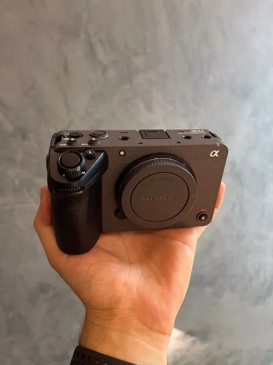 Câmera Sony FX30 - (Leia a Descrição) - Foto 2