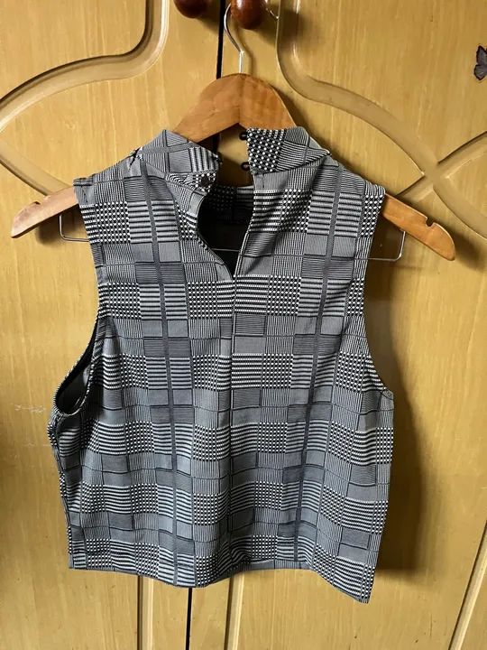 Blusa de Malha com Estampa Geométrica - Foto 2