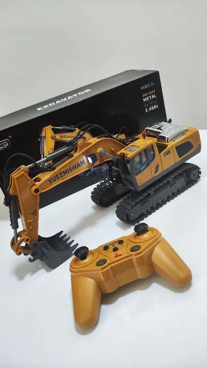 Mini Escavadeira de Controle Remoto - Brinquedo