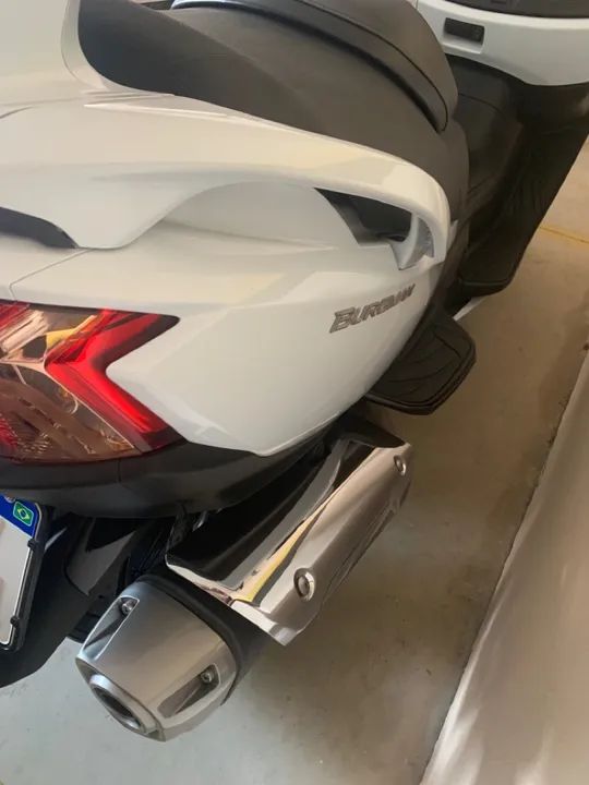 SUZUKI BURGMANN 650 EXECUTIVE 2018 C/ APENAS 33 MIL KM - Foto 2