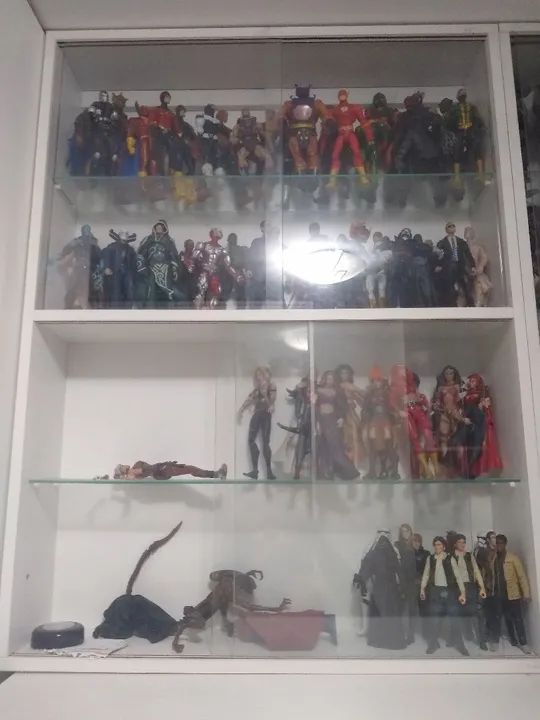 Armário de Vidro para Coleções - usado! - Foto 5